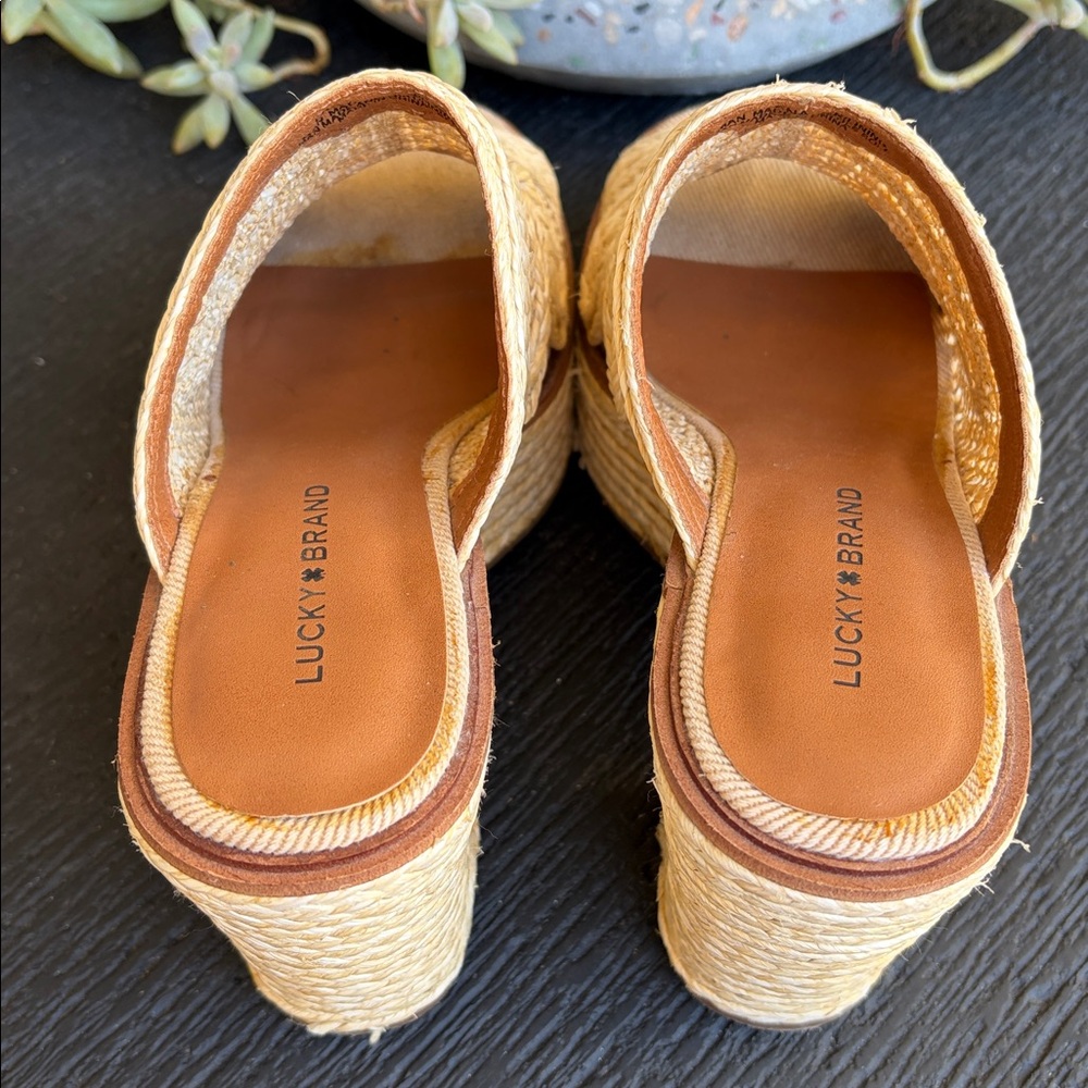Lucky Brand Yena Raffia Sandal Platform Mule. Color Cream. SZ 7. - Picture 7 of 7